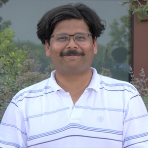 Headshot of Yogesh Patil.