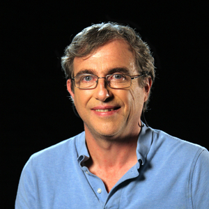 Headshot of Frank Lopez.