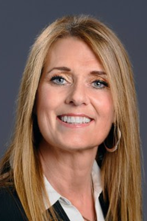 Jenn Arnone 