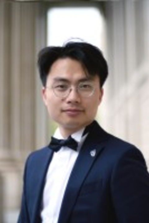 Yiqi Wang