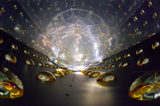 Inside view of Daya Bay detector.