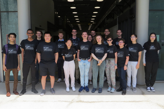 2022 Summer Students posing outside Wright Lab in Yale Wright Lab T-shirts.